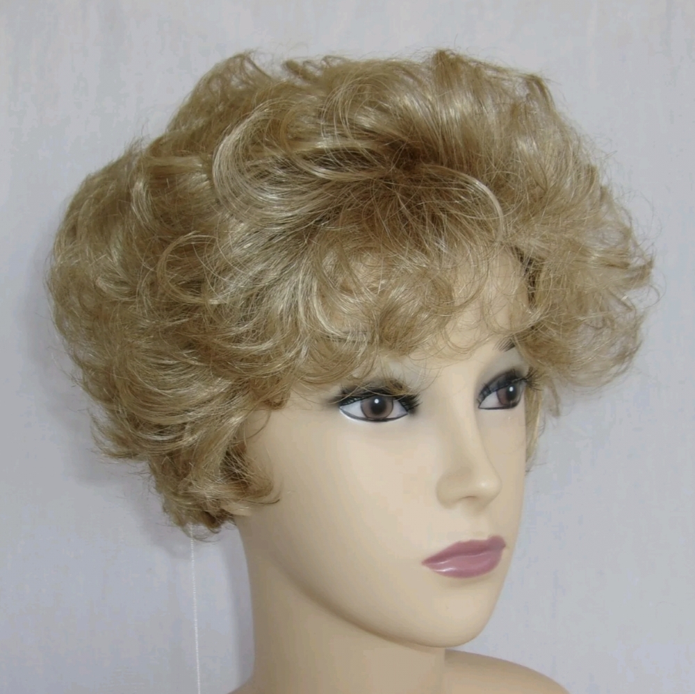 Eva Gabor Wig - Petite Chic